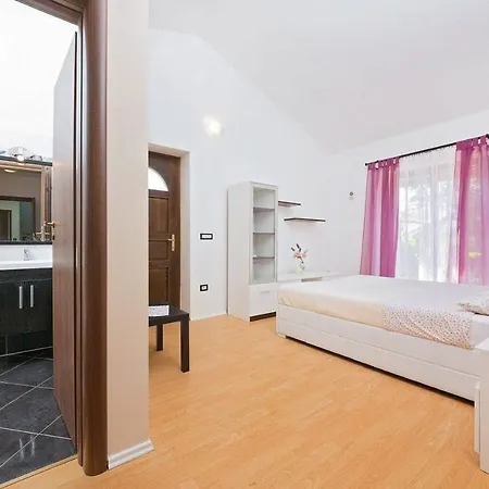 Holiday home House Dolly