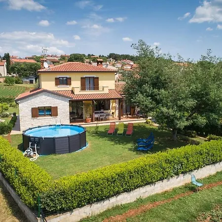 House Dolly Holiday home