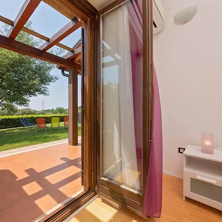House Dolly Porec